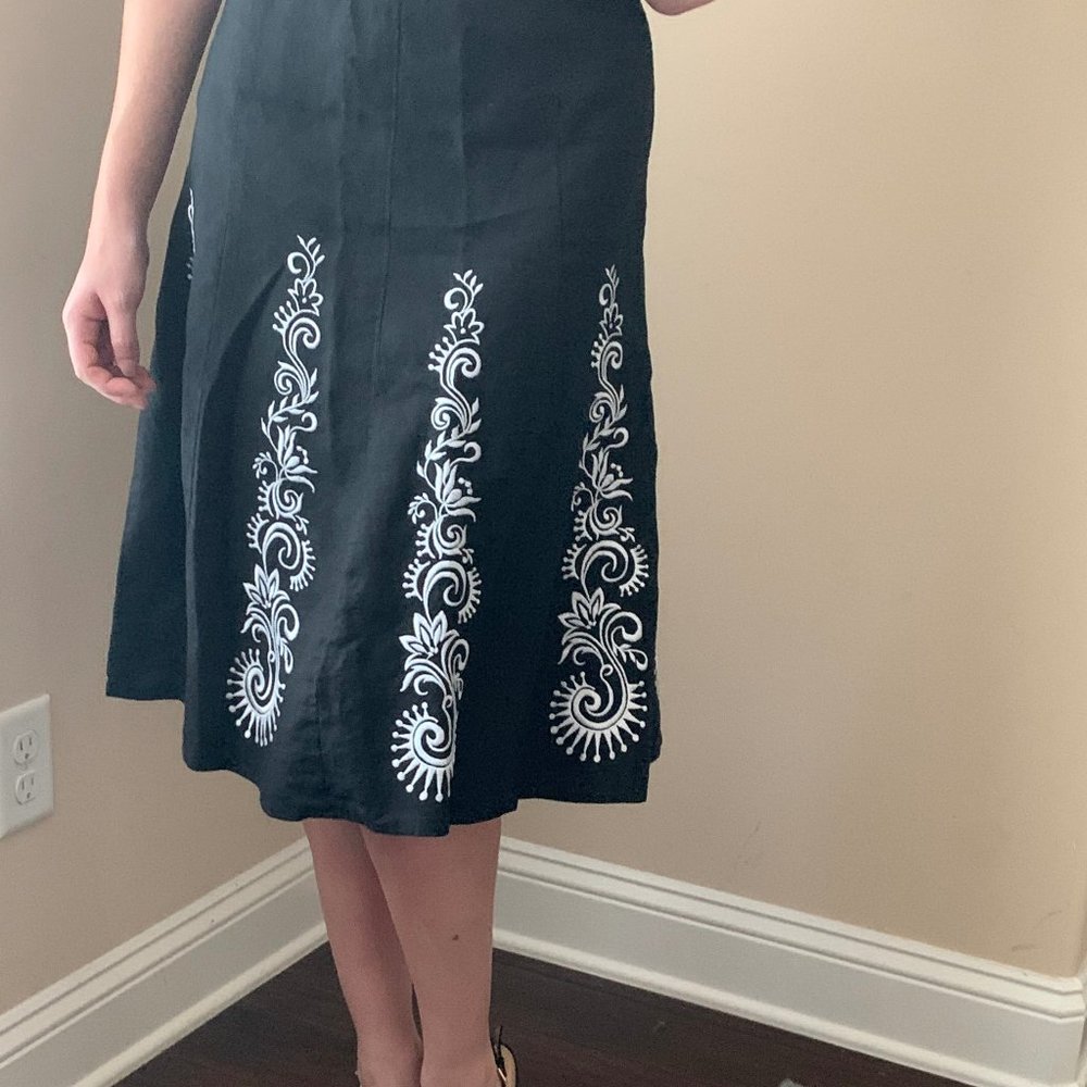 Loft by Ann Taylor linen embroidered skirt sz 0